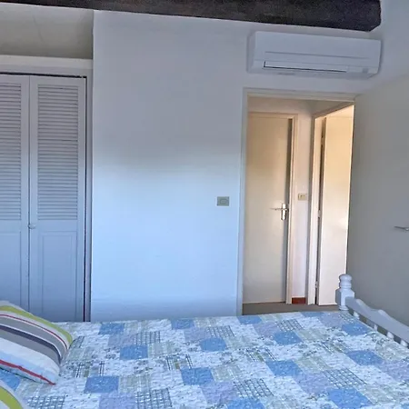 Holiday home Les Bastides De Guerrevieille