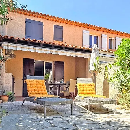 Holiday home Les Bastides De Guerrevieille *